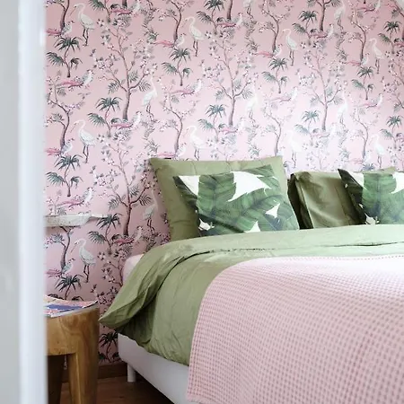 Panzió Het Opgemaakte Bed Haps