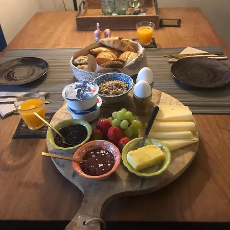 Het Opgemaakte Bed Panzió Haps