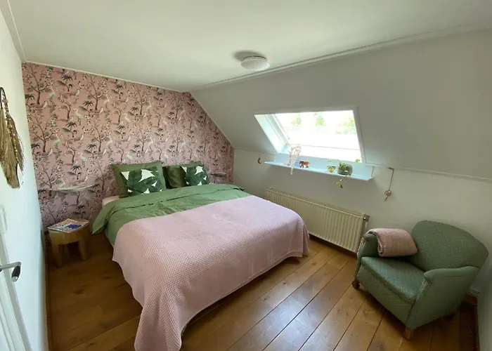 Het Opgemaakte Bed Panzió